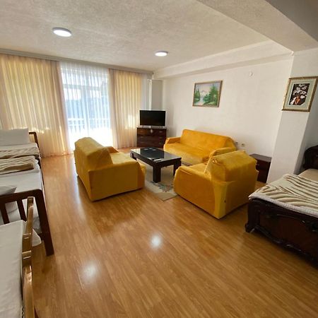Hotel Venecia Apartments Struga Eksteriør billede