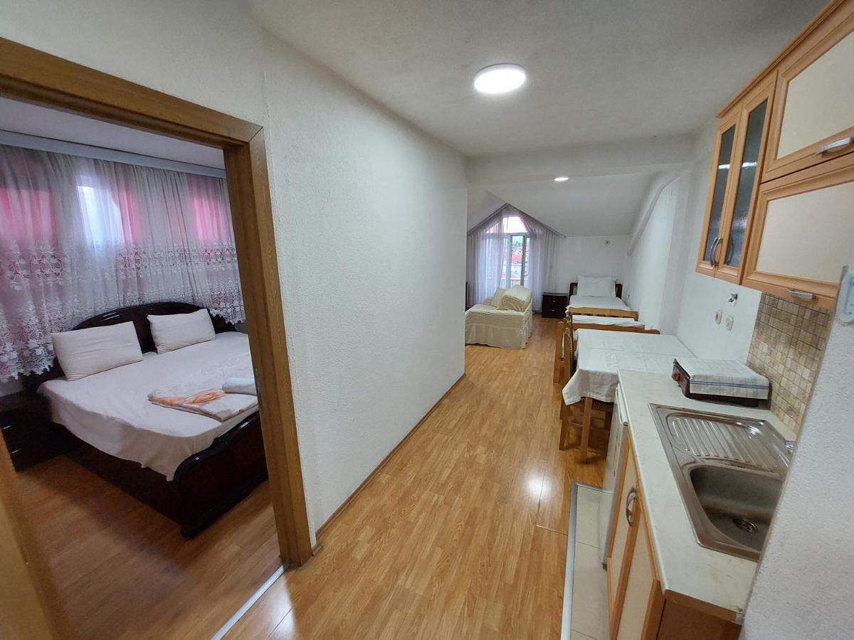 Hotel Venecia Apartments Struga Eksteriør billede