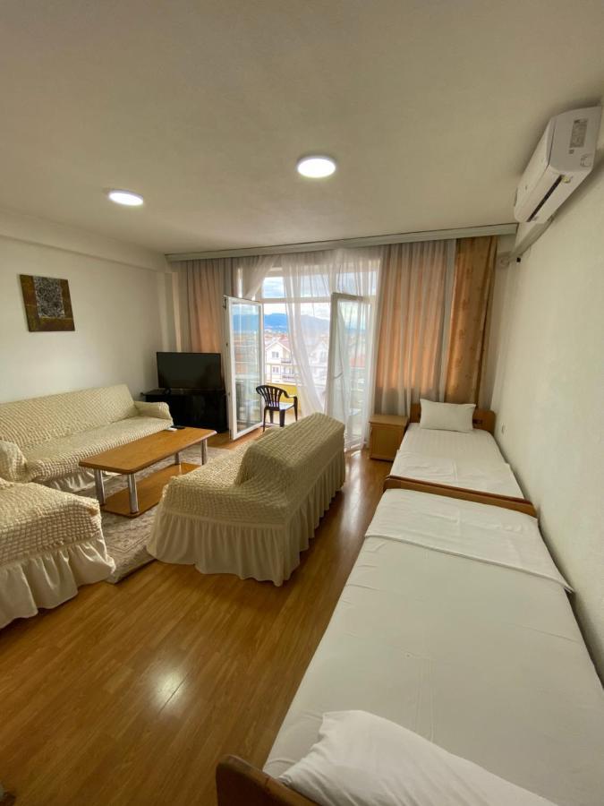 Hotel Venecia Apartments Struga Eksteriør billede