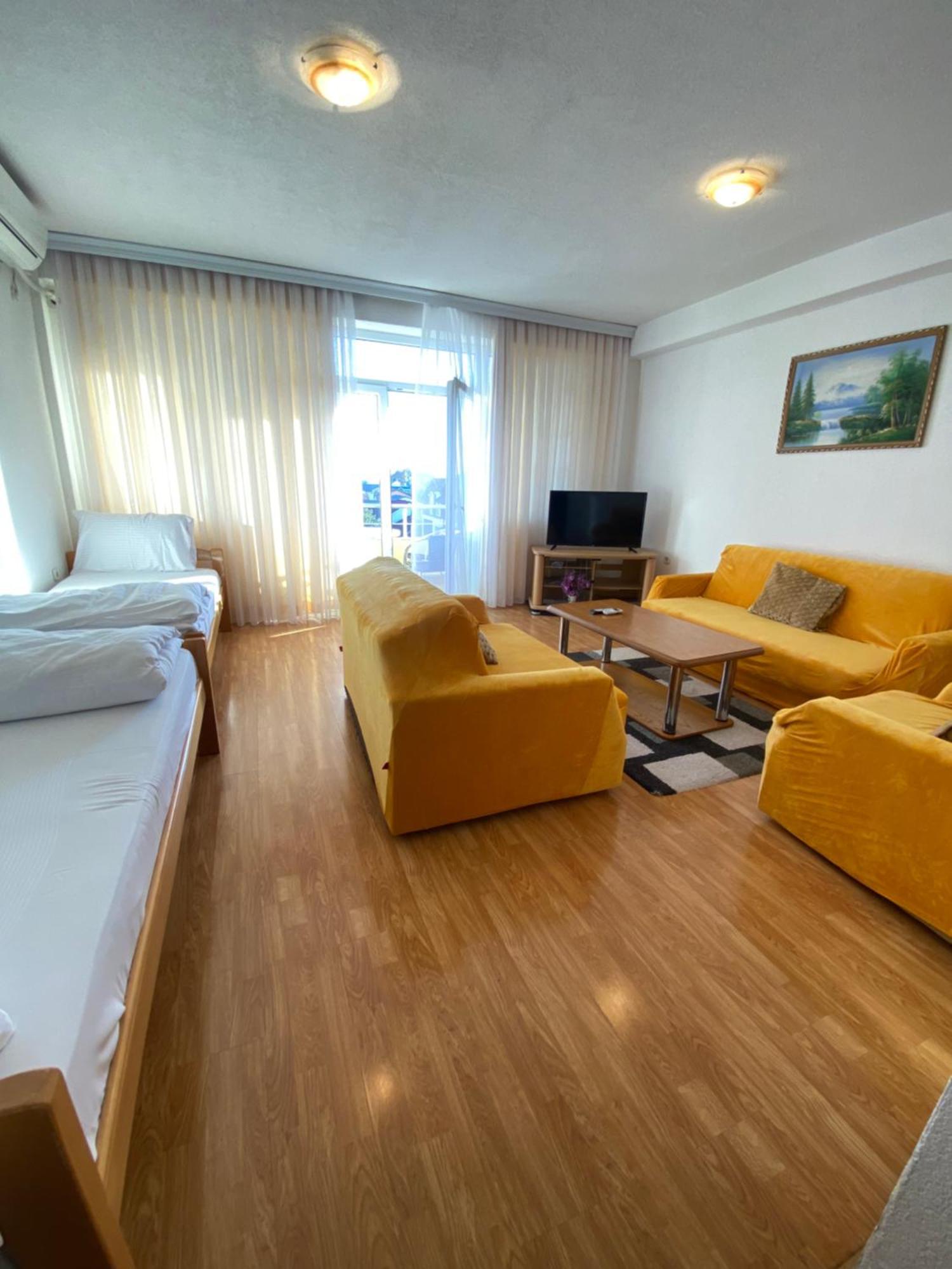 Hotel Venecia Apartments Struga Eksteriør billede